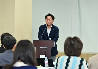 탄소중립 녹색성장시대 서울시의회의 역할과 방향은? 토론회