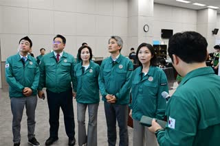 을지훈련 상황실 격려 방문