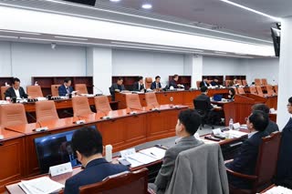 제327회 정례회 행정자치위원회 회의